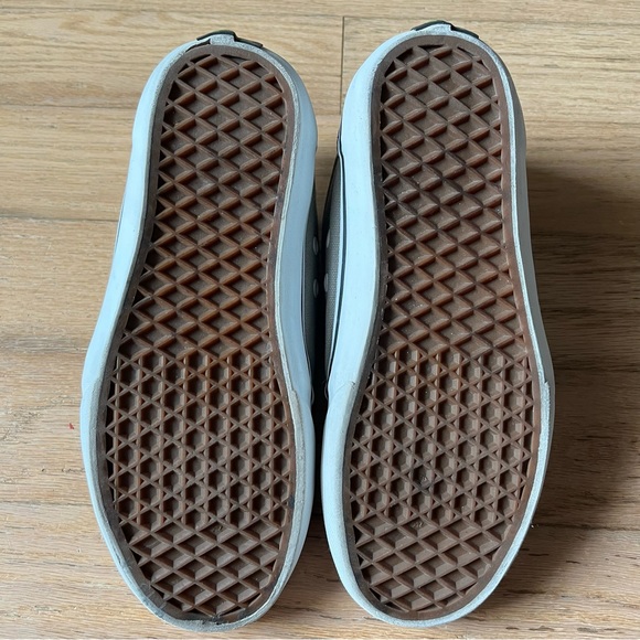 Vans 🛹 - Picture 9 of 11